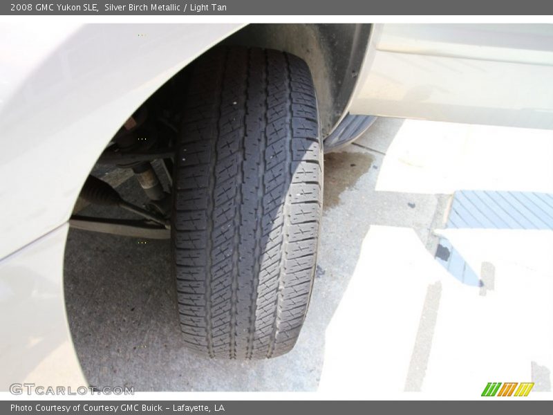 Silver Birch Metallic / Light Tan 2008 GMC Yukon SLE