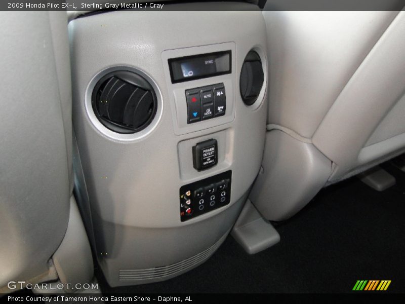 Controls of 2009 Pilot EX-L