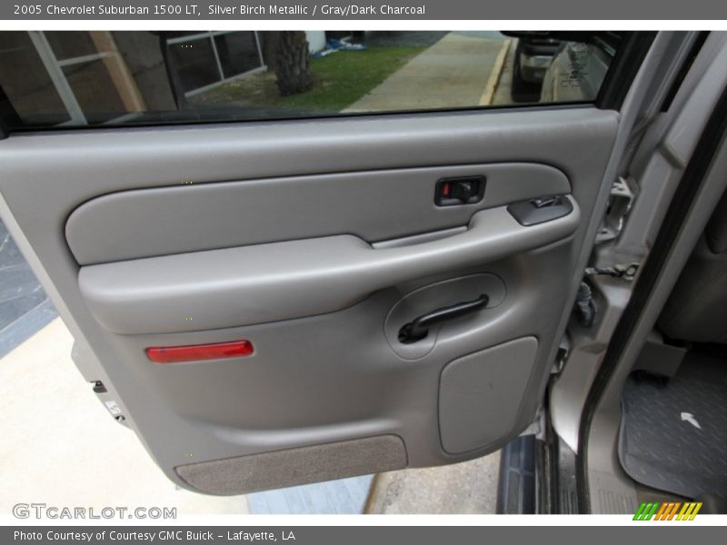 Silver Birch Metallic / Gray/Dark Charcoal 2005 Chevrolet Suburban 1500 LT
