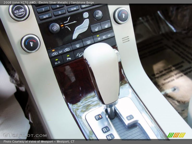 Electric Silver Metallic / Sandstone Beige 2008 Volvo XC70 AWD