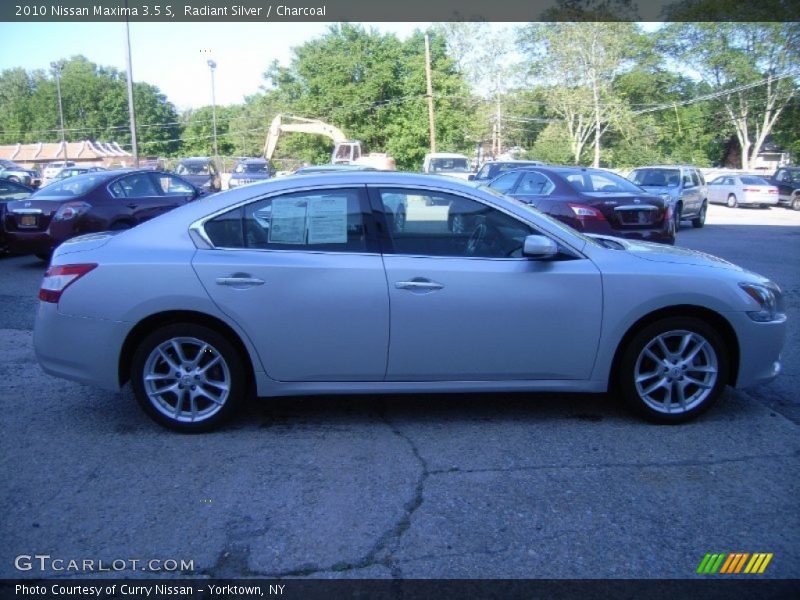 Radiant Silver / Charcoal 2010 Nissan Maxima 3.5 S
