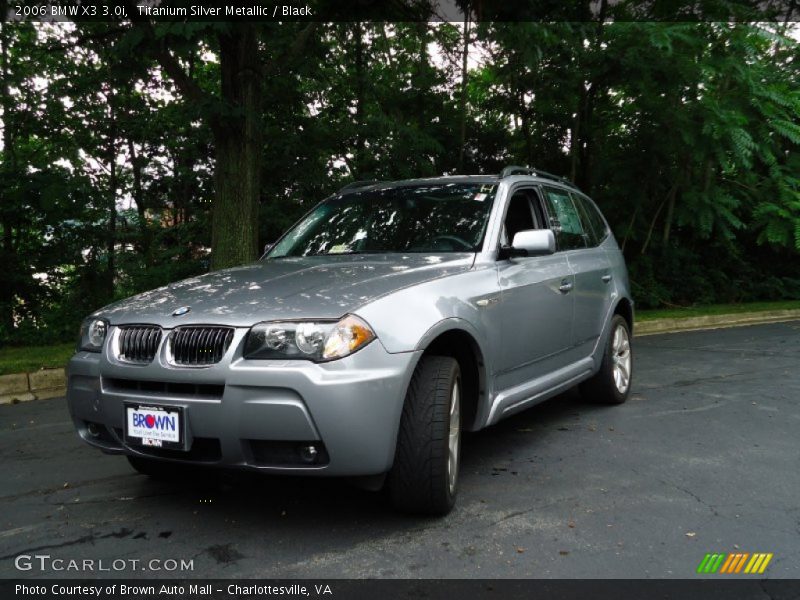 Front 3/4 View of 2006 X3 3.0i