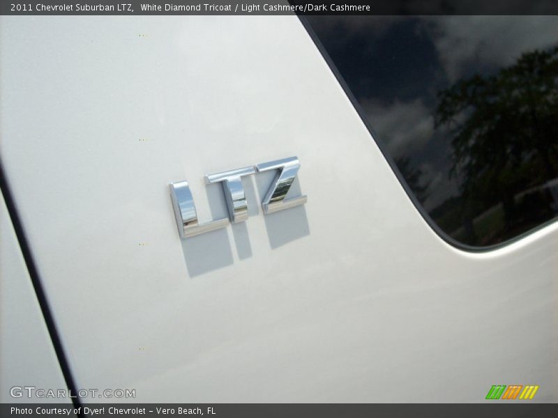 White Diamond Tricoat / Light Cashmere/Dark Cashmere 2011 Chevrolet Suburban LTZ