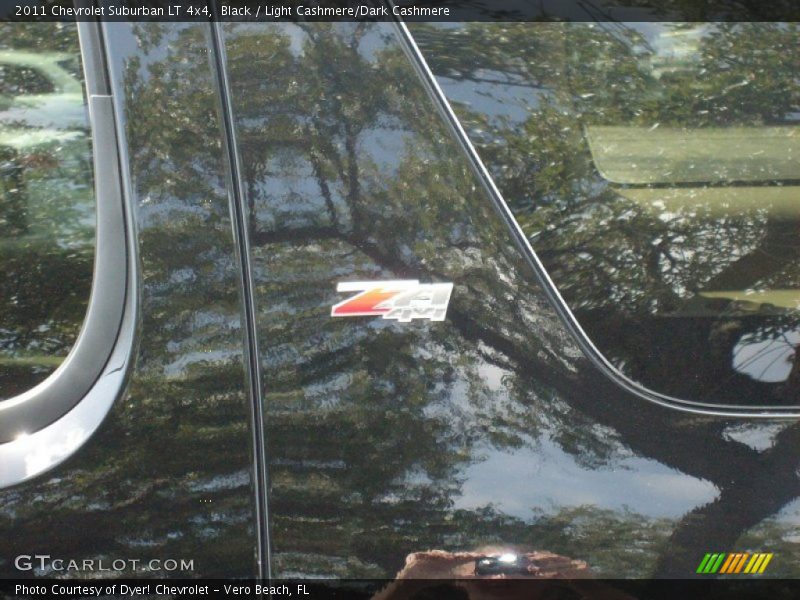 Black / Light Cashmere/Dark Cashmere 2011 Chevrolet Suburban LT 4x4