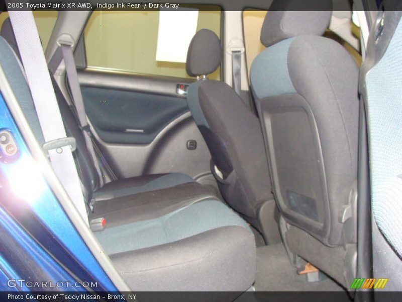 Indigo Ink Pearl / Dark Gray 2005 Toyota Matrix XR AWD