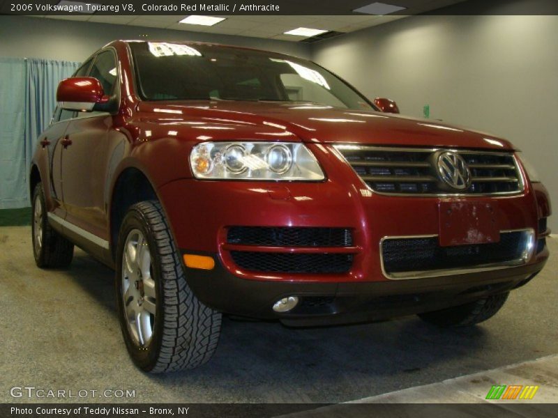 Colorado Red Metallic / Anthracite 2006 Volkswagen Touareg V8