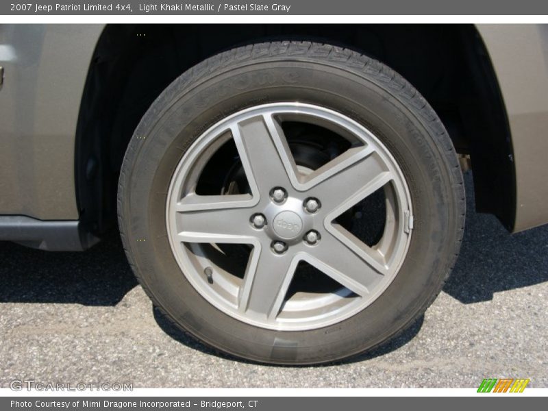 Light Khaki Metallic / Pastel Slate Gray 2007 Jeep Patriot Limited 4x4