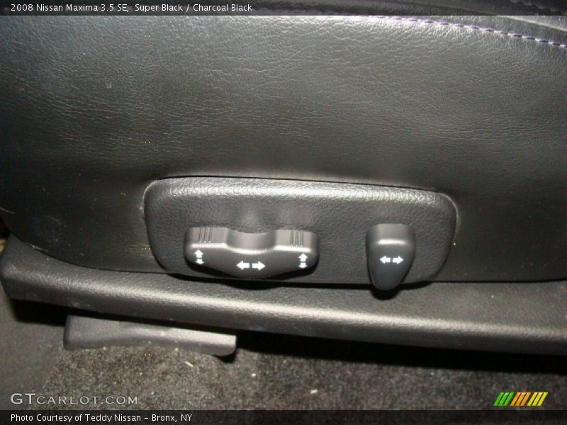 Super Black / Charcoal Black 2008 Nissan Maxima 3.5 SE
