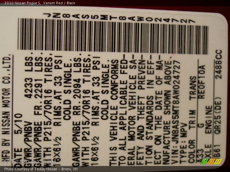 Venom Red / Black 2010 Nissan Rogue S