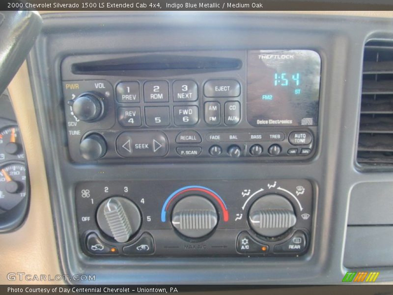 Indigo Blue Metallic / Medium Oak 2000 Chevrolet Silverado 1500 LS Extended Cab 4x4