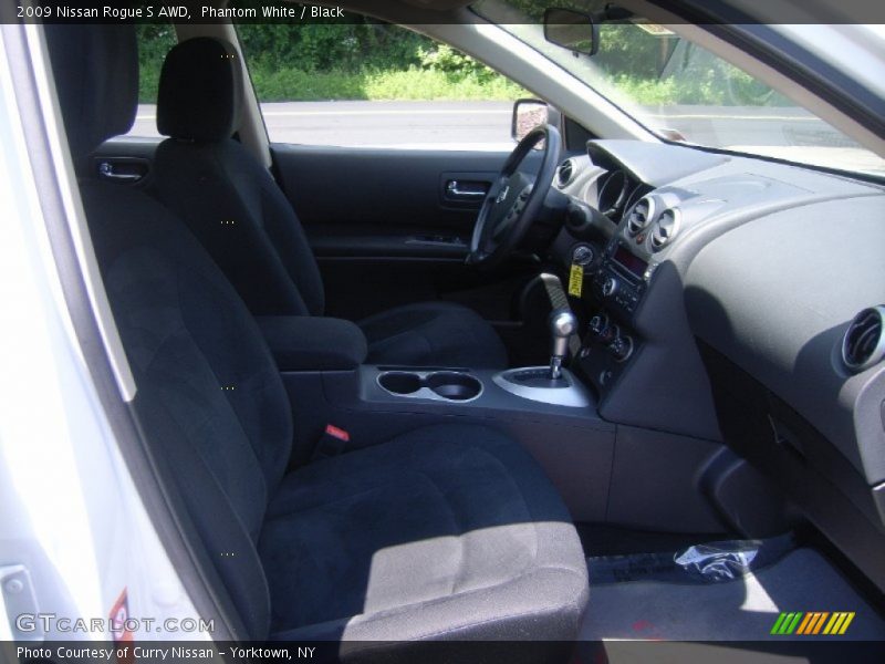 Phantom White / Black 2009 Nissan Rogue S AWD