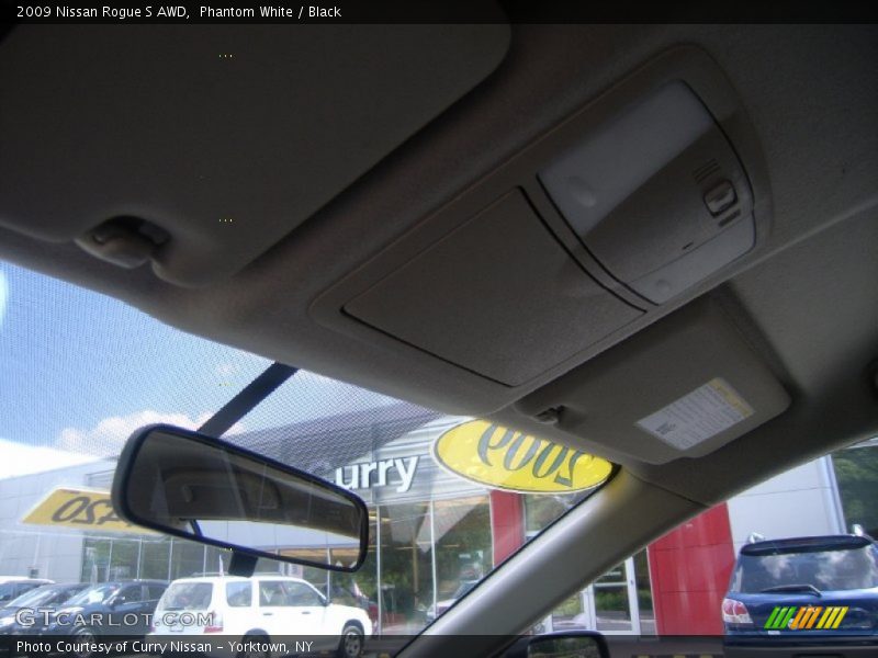 Phantom White / Black 2009 Nissan Rogue S AWD