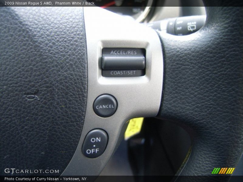 Phantom White / Black 2009 Nissan Rogue S AWD