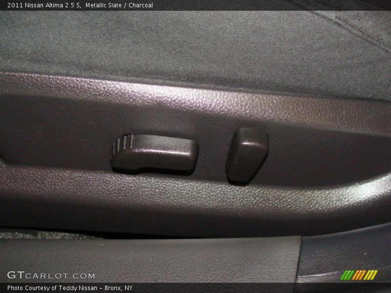 Metallic Slate / Charcoal 2011 Nissan Altima 2.5 S