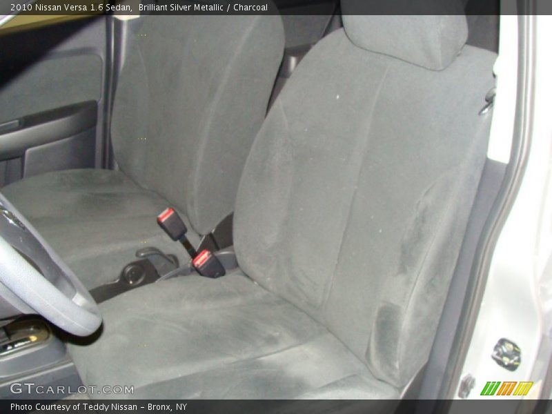 Brilliant Silver Metallic / Charcoal 2010 Nissan Versa 1.6 Sedan