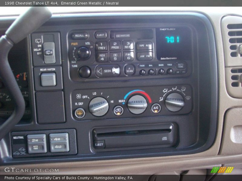 Controls of 1998 Tahoe LT 4x4