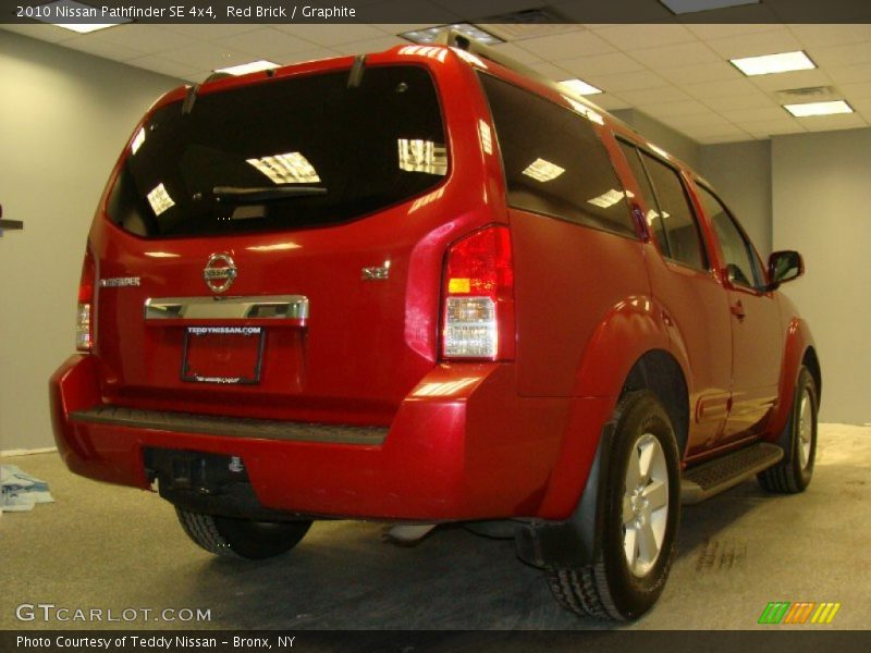 Red Brick / Graphite 2010 Nissan Pathfinder SE 4x4