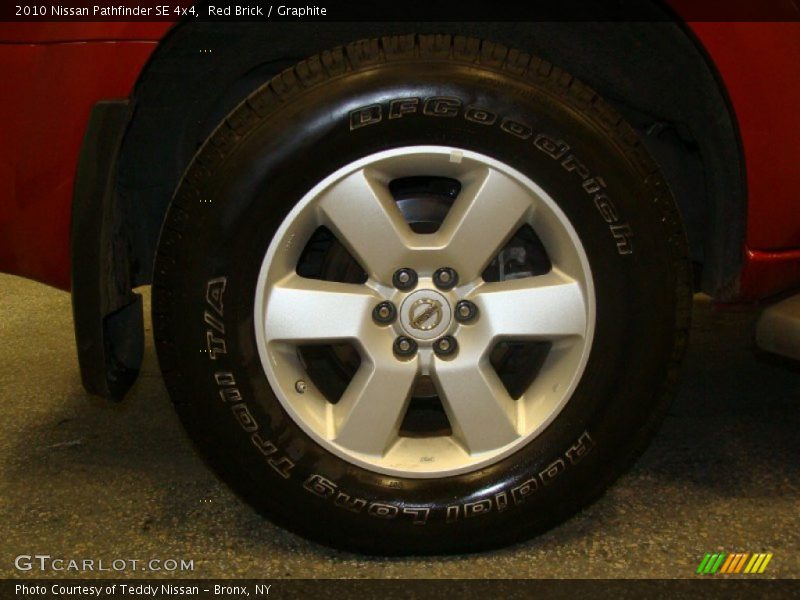 Red Brick / Graphite 2010 Nissan Pathfinder SE 4x4