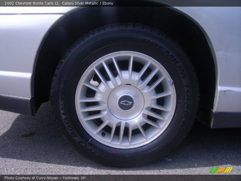 Galaxy Silver Metallic / Ebony 2002 Chevrolet Monte Carlo LS