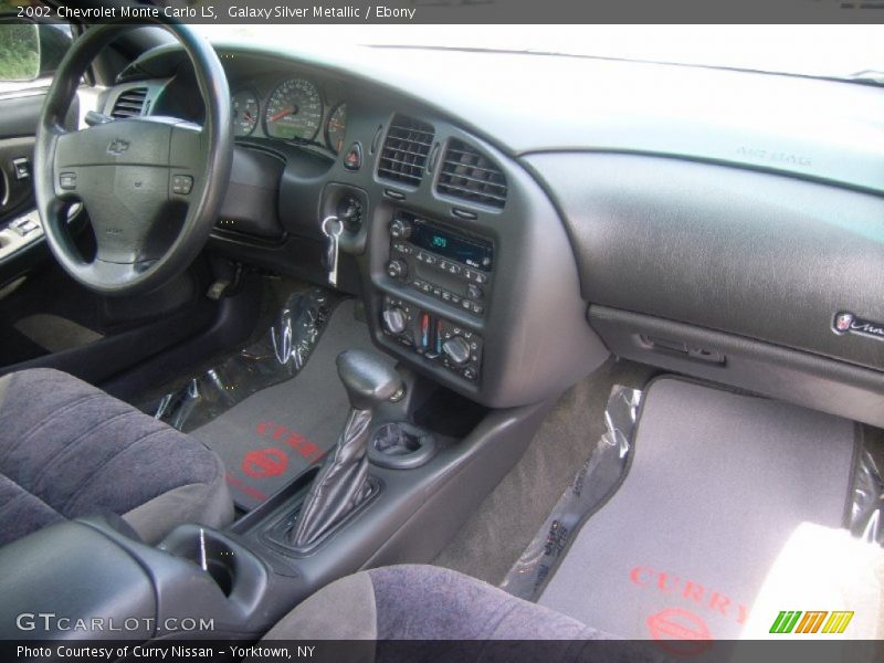 Galaxy Silver Metallic / Ebony 2002 Chevrolet Monte Carlo LS