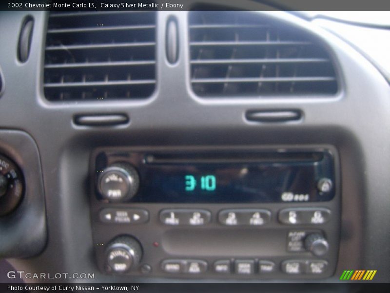 Galaxy Silver Metallic / Ebony 2002 Chevrolet Monte Carlo LS