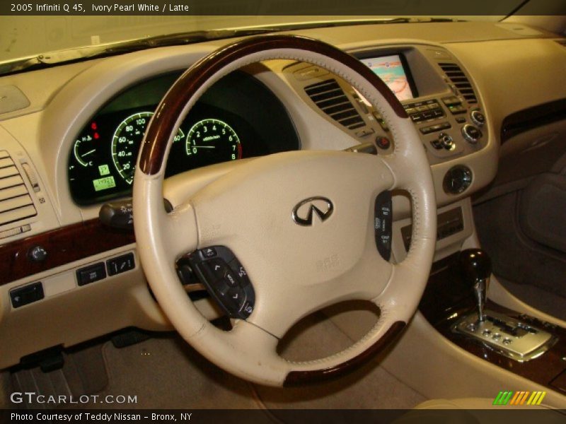 Ivory Pearl White / Latte 2005 Infiniti Q 45
