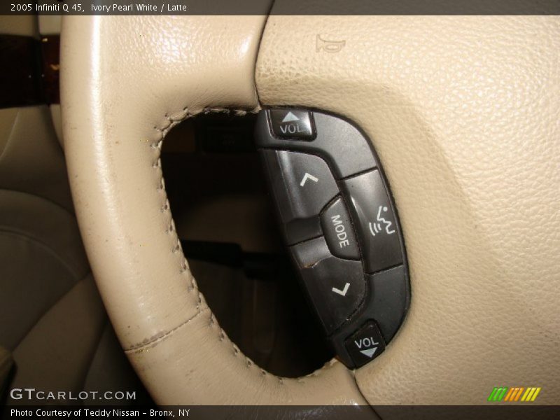 Ivory Pearl White / Latte 2005 Infiniti Q 45