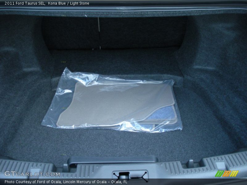 Kona Blue / Light Stone 2011 Ford Taurus SEL