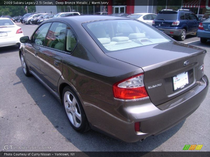Deep Bronze Metallic / Warm Ivory 2009 Subaru Legacy 2.5i Sedan