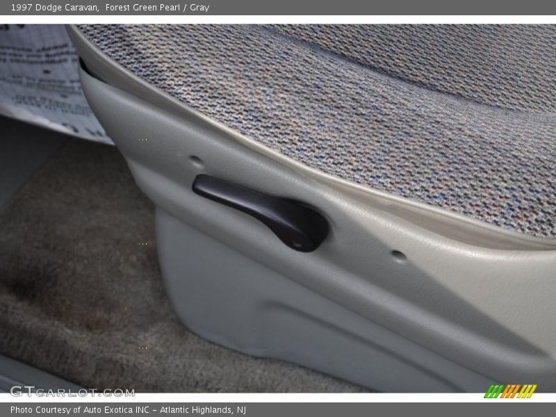 Forest Green Pearl / Gray 1997 Dodge Caravan