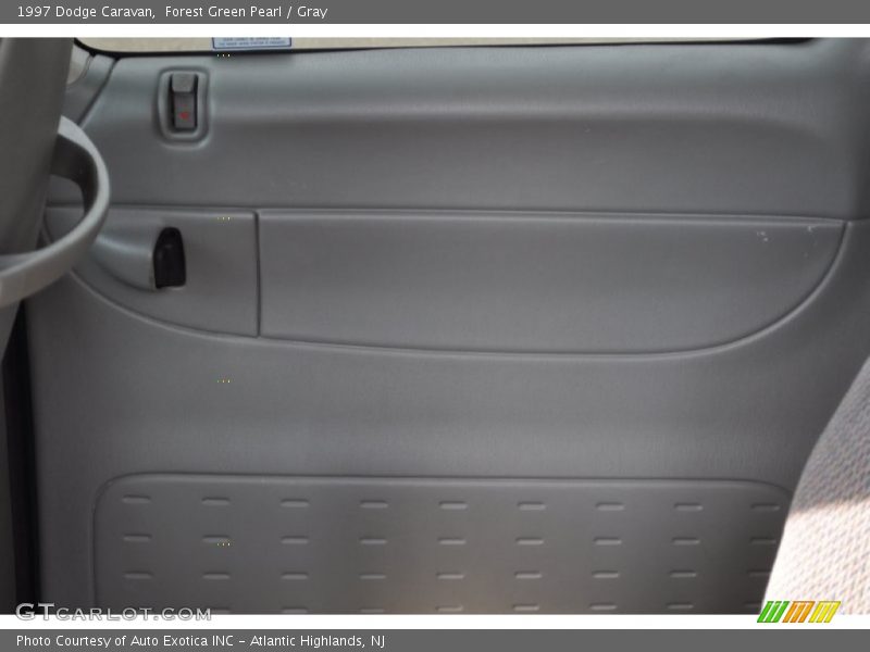 Forest Green Pearl / Gray 1997 Dodge Caravan