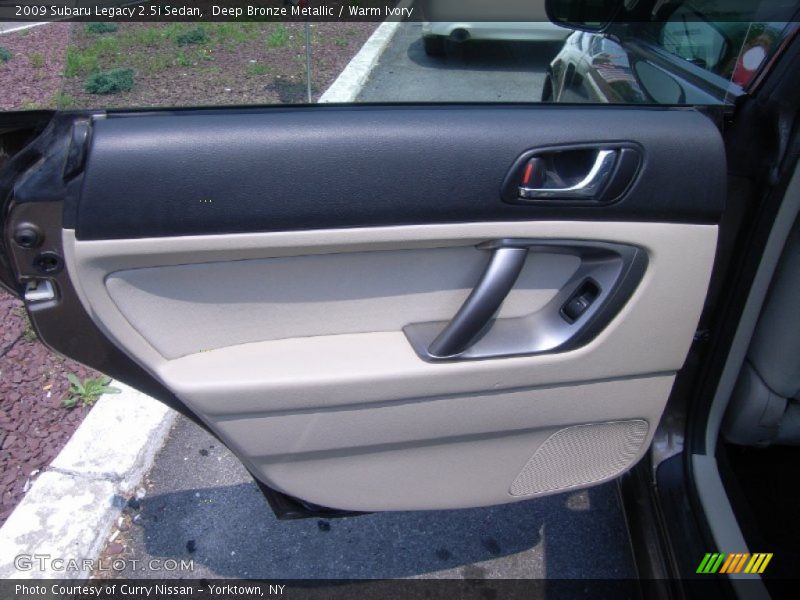 Deep Bronze Metallic / Warm Ivory 2009 Subaru Legacy 2.5i Sedan