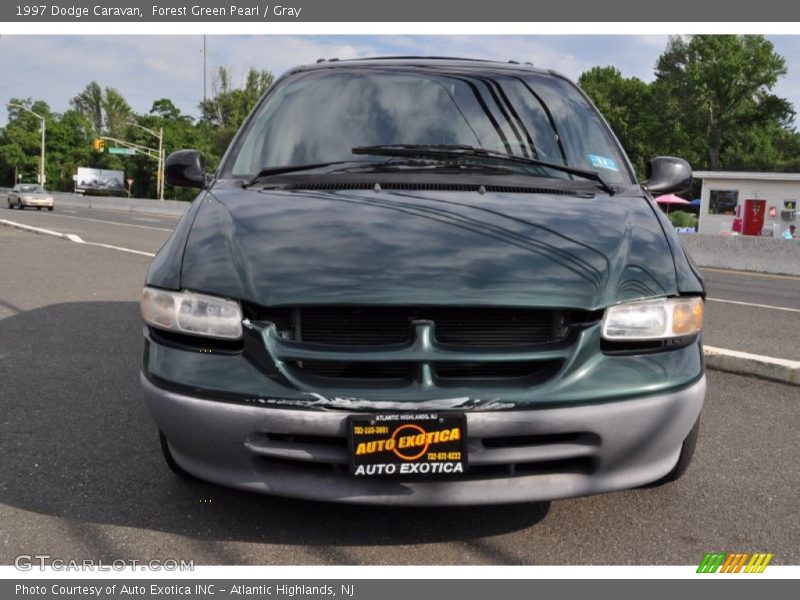 Forest Green Pearl / Gray 1997 Dodge Caravan