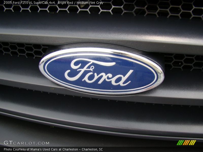 Bright Red / Medium Flint Grey 2005 Ford F150 XL SuperCab 4x4