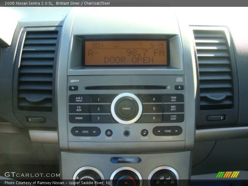 Brilliant Silver / Charcoal/Steel 2008 Nissan Sentra 2.0 SL