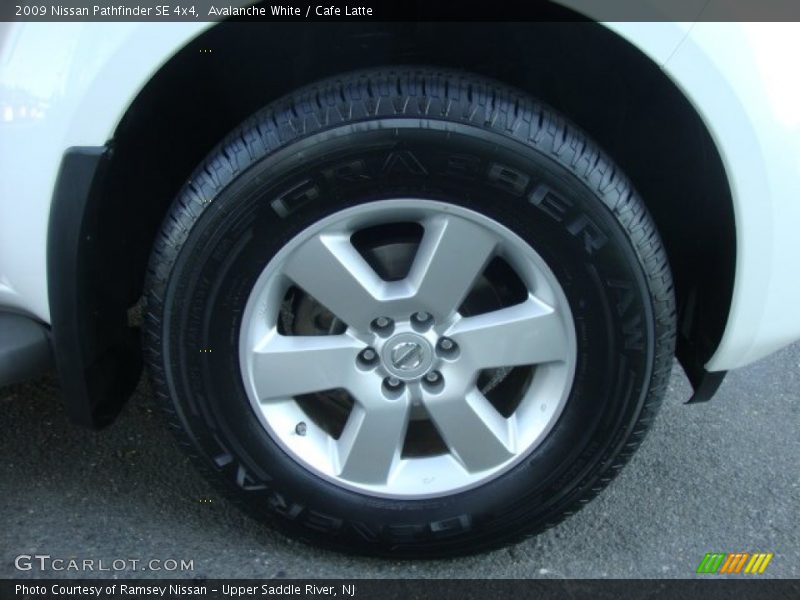 Avalanche White / Cafe Latte 2009 Nissan Pathfinder SE 4x4