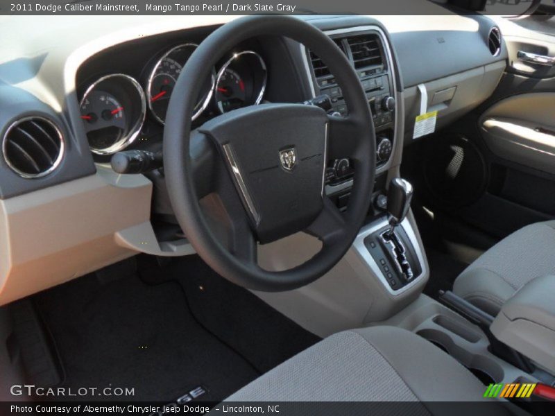Mango Tango Pearl / Dark Slate Gray 2011 Dodge Caliber Mainstreet