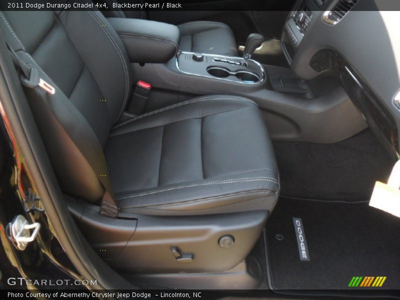 Blackberry Pearl / Black 2011 Dodge Durango Citadel 4x4