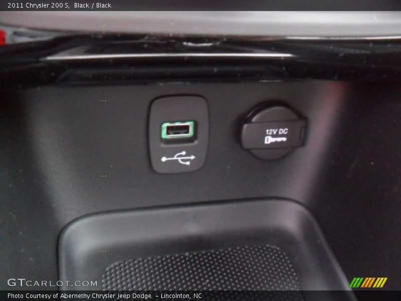 Controls of 2011 200 S