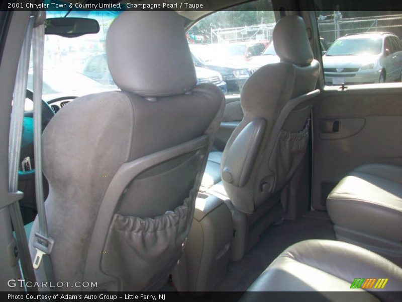 Champagne Pearl / Taupe 2001 Chrysler Town & Country Limited