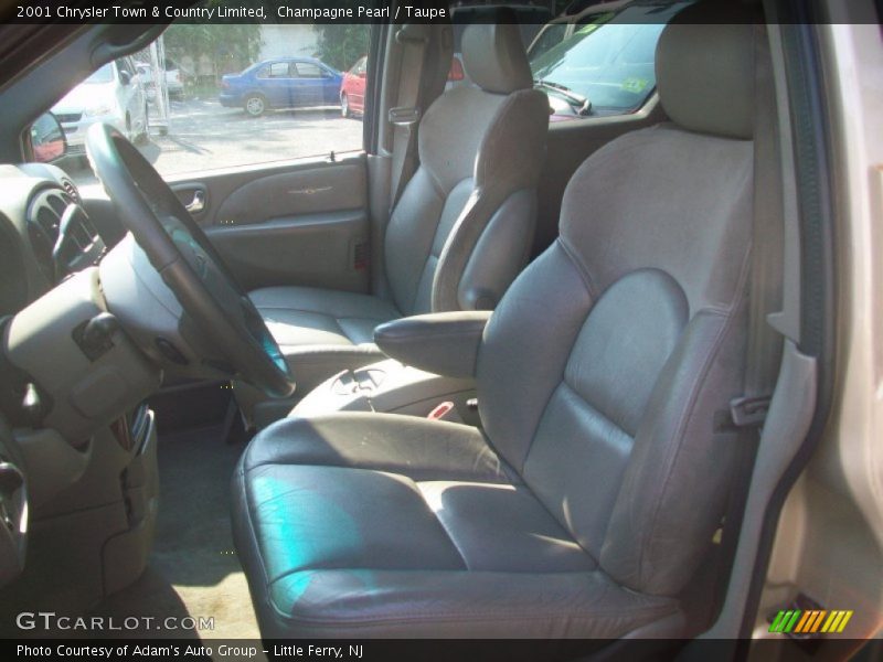 Champagne Pearl / Taupe 2001 Chrysler Town & Country Limited