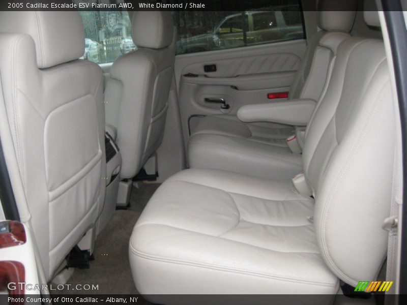 White Diamond / Shale 2005 Cadillac Escalade ESV Platinum AWD