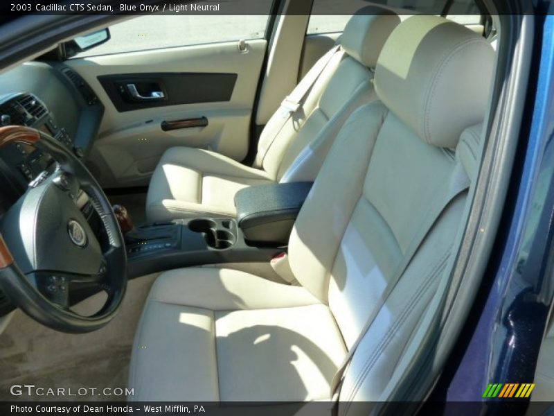 Blue Onyx / Light Neutral 2003 Cadillac CTS Sedan