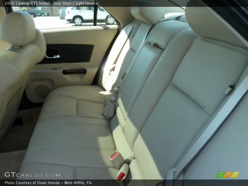 Blue Onyx / Light Neutral 2003 Cadillac CTS Sedan