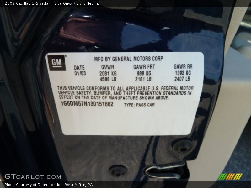 Blue Onyx / Light Neutral 2003 Cadillac CTS Sedan