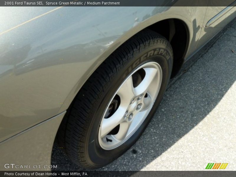 Spruce Green Metallic / Medium Parchment 2001 Ford Taurus SES