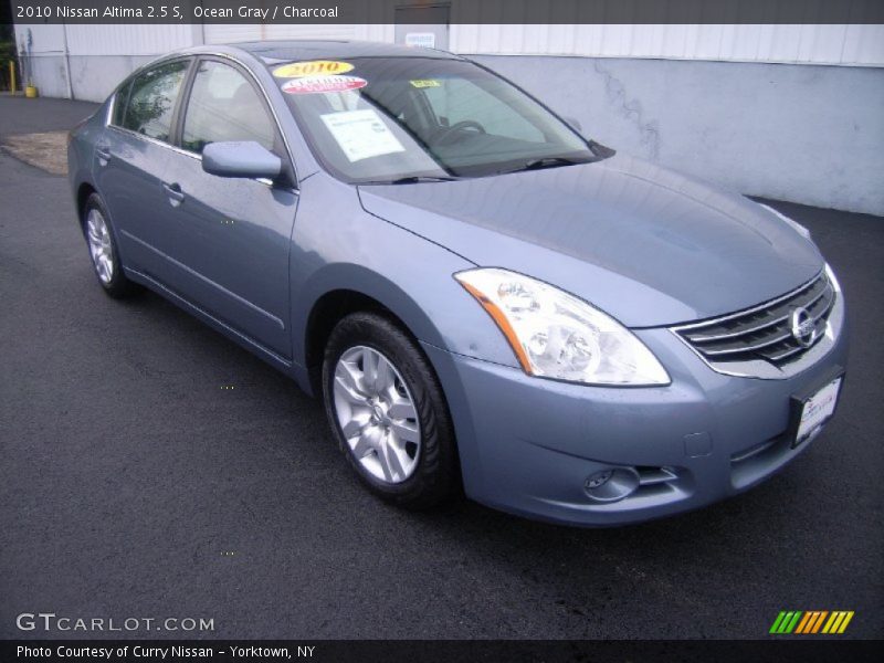 Ocean Gray / Charcoal 2010 Nissan Altima 2.5 S