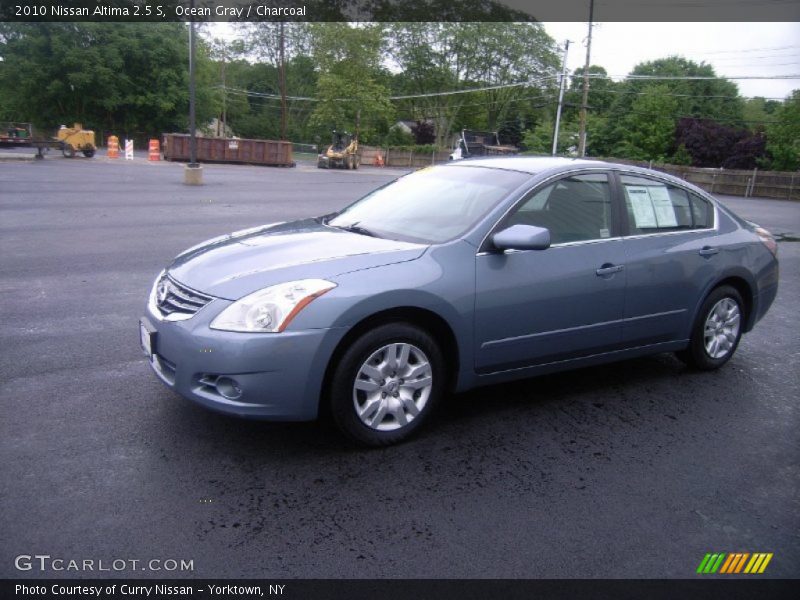Ocean Gray / Charcoal 2010 Nissan Altima 2.5 S