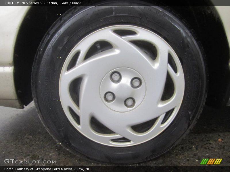 Gold / Black 2001 Saturn S Series SL2 Sedan