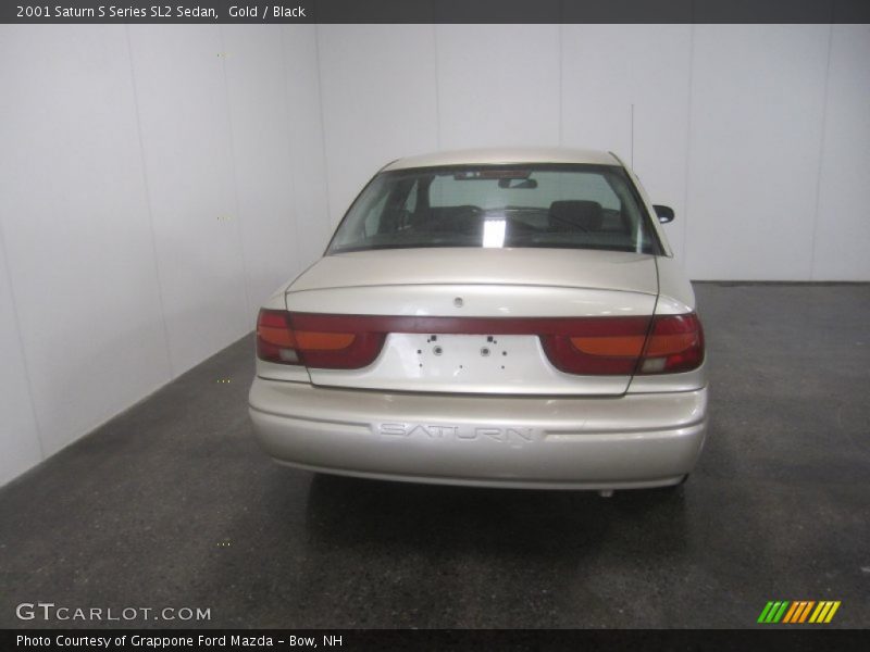 Gold / Black 2001 Saturn S Series SL2 Sedan